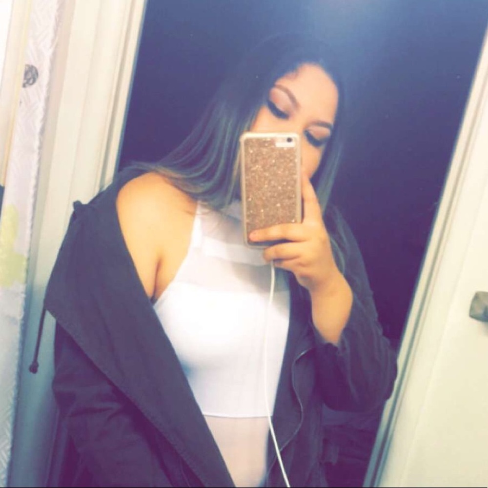 Meet your Posher, Mariana