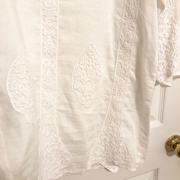 ❄️Lilly Mason Cover Up. Excellent Condition❄️ - Picture 2 of 4