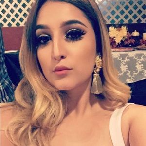 Meet your Posher, Fabiola