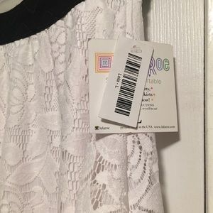 Large Lularoe Lola
