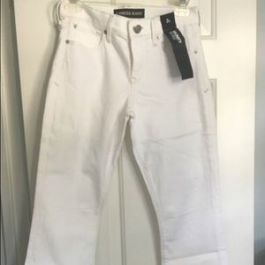 Express midrise white jeans. Never worn!