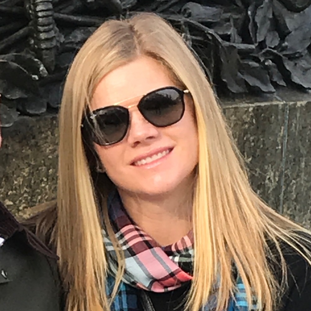 Meet your Posher, Christina