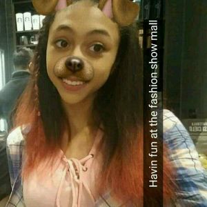 Meet your Posher, Ieisha