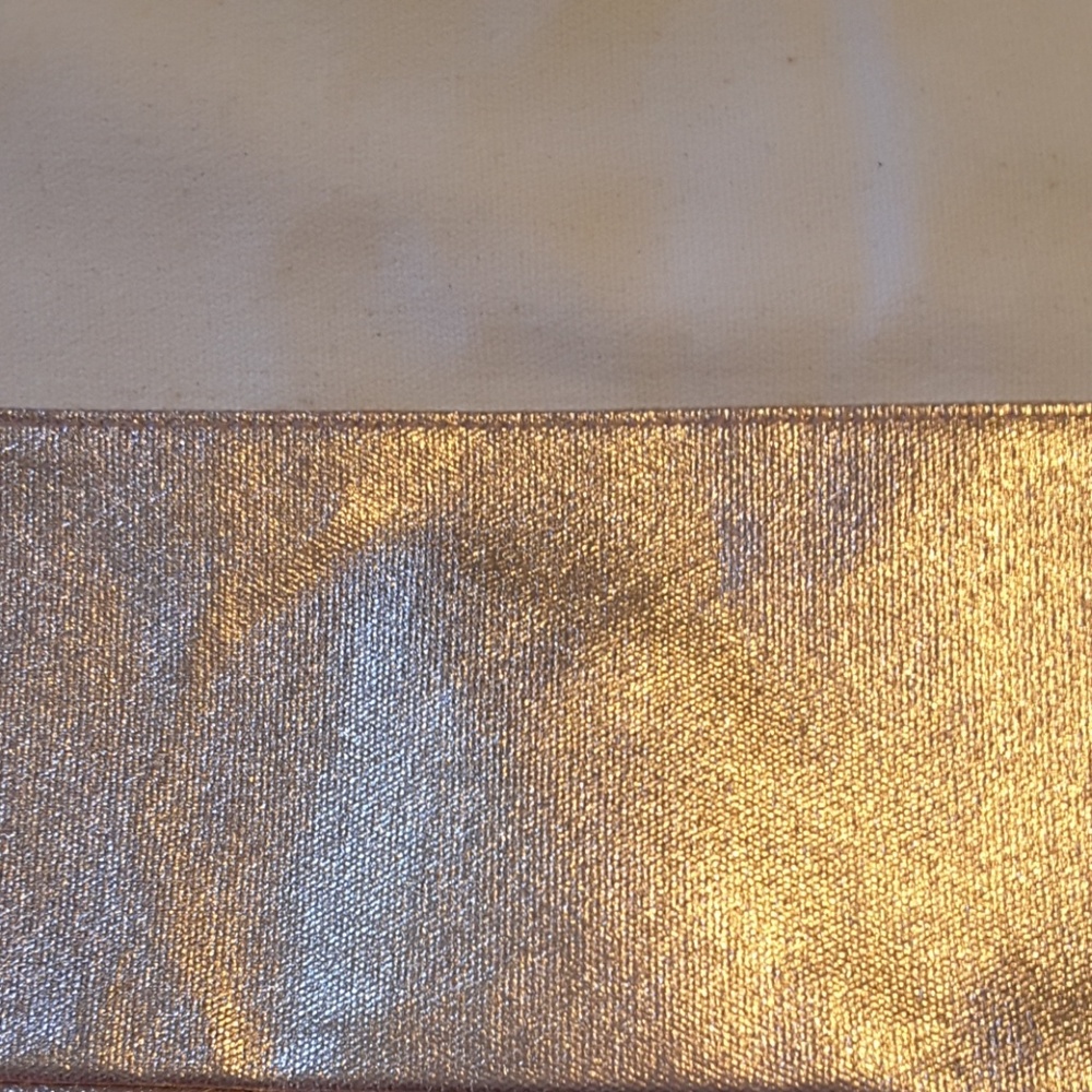 🎈HP🎈 Victoria's Secret rose gold canvas tote bag - Picture 4 of 8