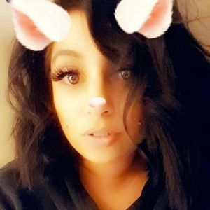 Meet your Posher, Magdalena