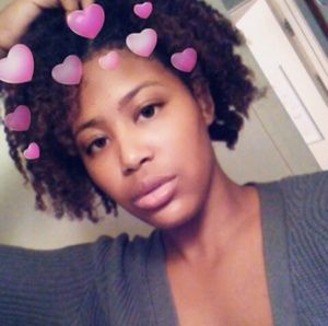 Meet your Posher, Elora