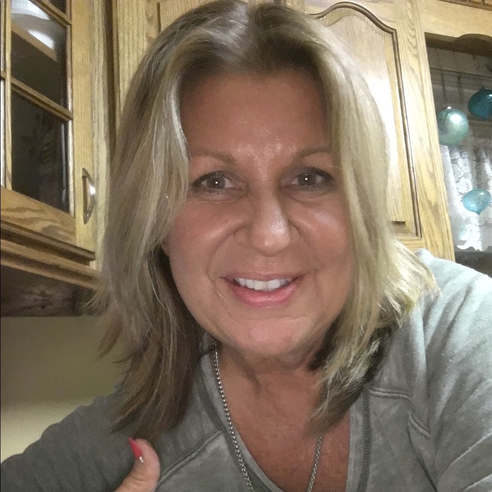 Meet your Posher, Joanne