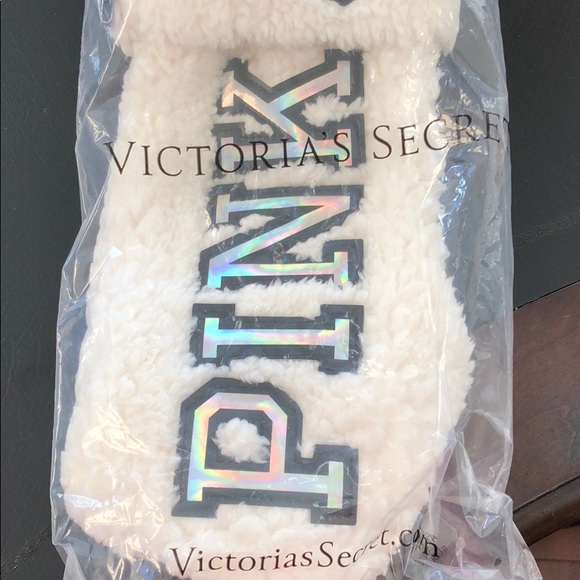 Victoria’s Secret Pink Stocking - Picture 3 of 3
