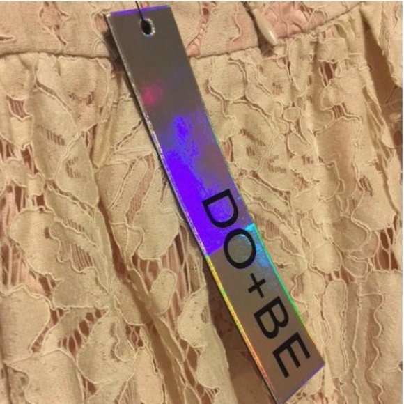 Do & Be Vintage Inspired Little Lace Prom Dress - Picture 3 of 3