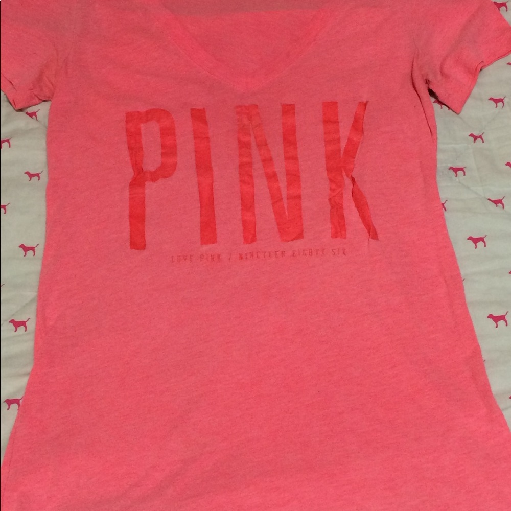 🎀Victoria's Secret PINK v-neck 🎀