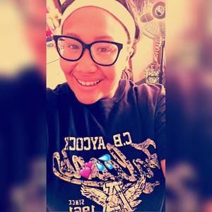 Meet your Posher, Marisa