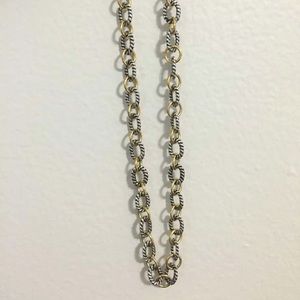 7115 Two Tone Oval Link Necklace