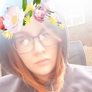 Meet your Posher, Karissa