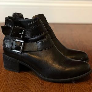 Steve Madden black leather booties