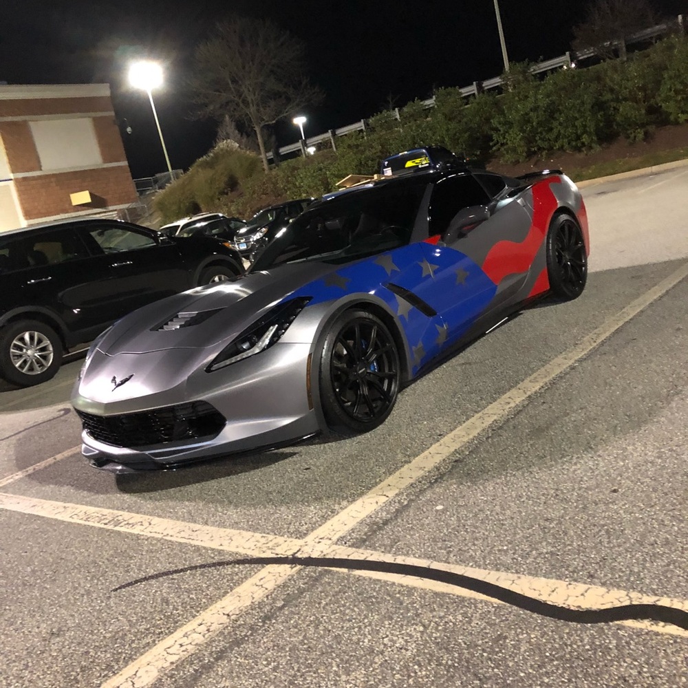 Meet your Posher, Camiel