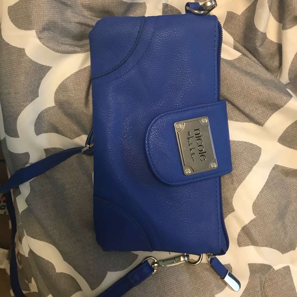 “Nicole” Crossbody bag