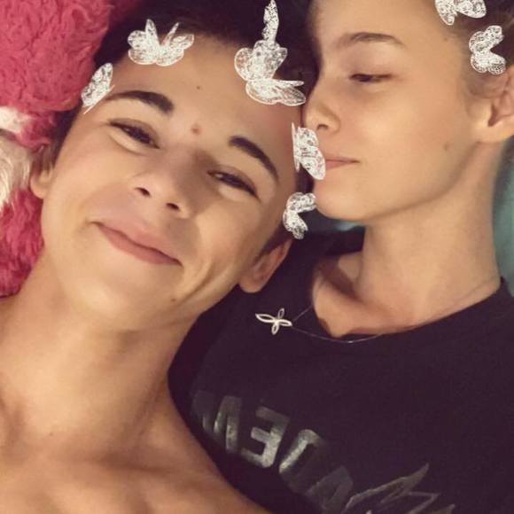 Meet your Posher, Cassidy - Picture 1 of 1