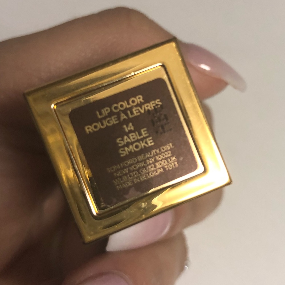 Tom Ford Lipstick in Sable Smoke