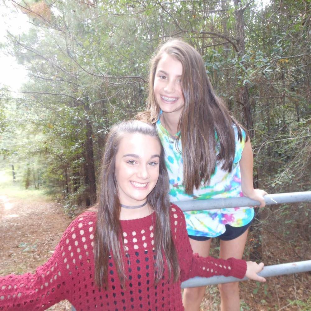 Meet your Posher, Amelia