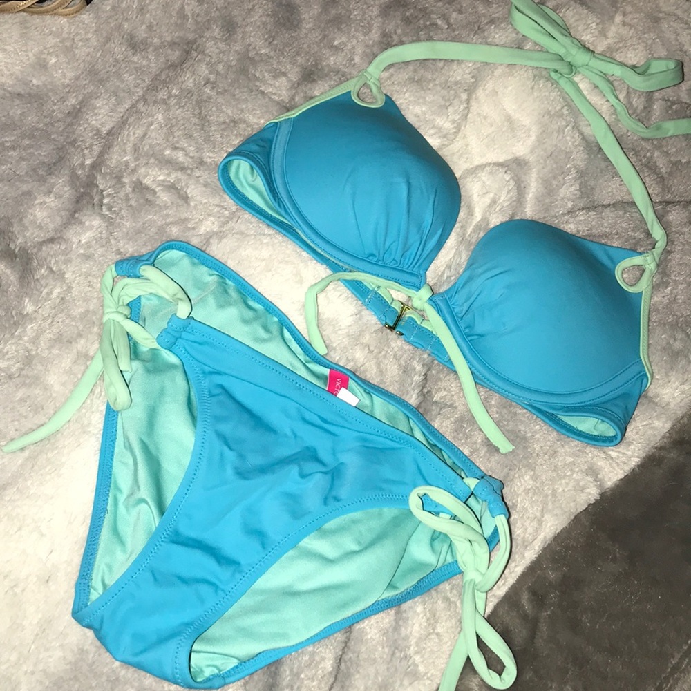 Vs bathing suit