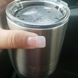 Meet your Posher, Mari