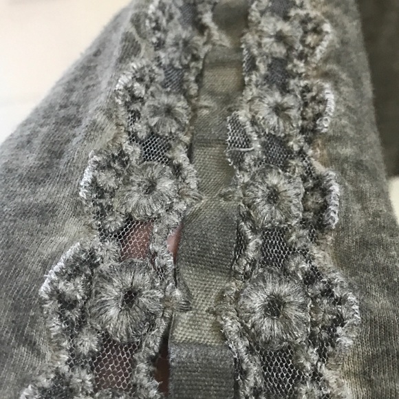 Free people Olive green sleeve tee/ Henley - Picture 2 of 6