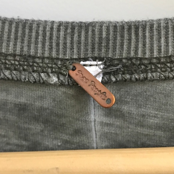 Free people Olive green sleeve tee/ Henley - Picture 6 of 6