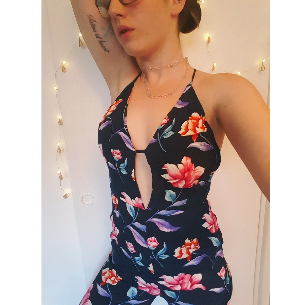 Strappy Floral Jumpsuit - Picture 3 of 4