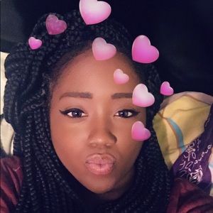 Meet your Posher, Simaya