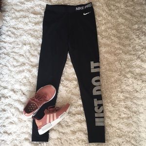 Nike High Waisted Legging