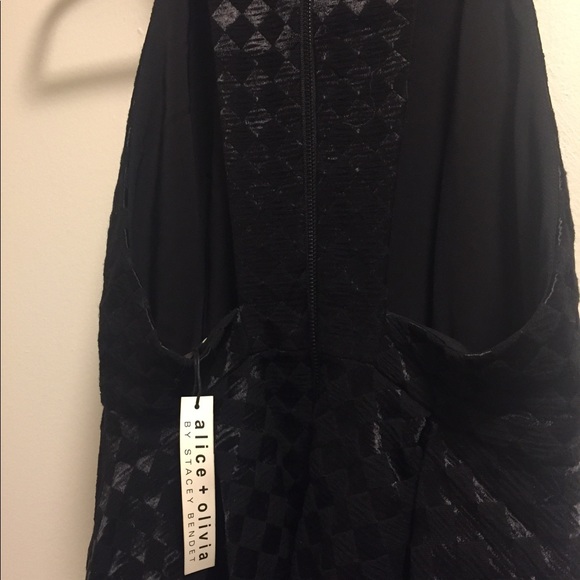 NWT Alice + Olivia Winter Checked Dress $484. Sz 4 - Picture 7 of 8