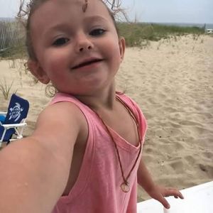 Meet your Posher, Rena