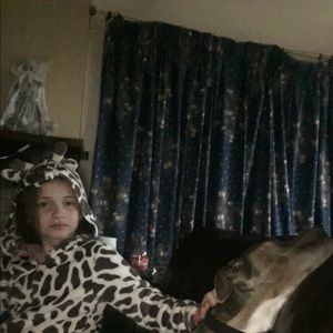 Meet your Posher, Ava