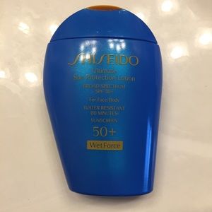 Shiseido spf 50 lotion