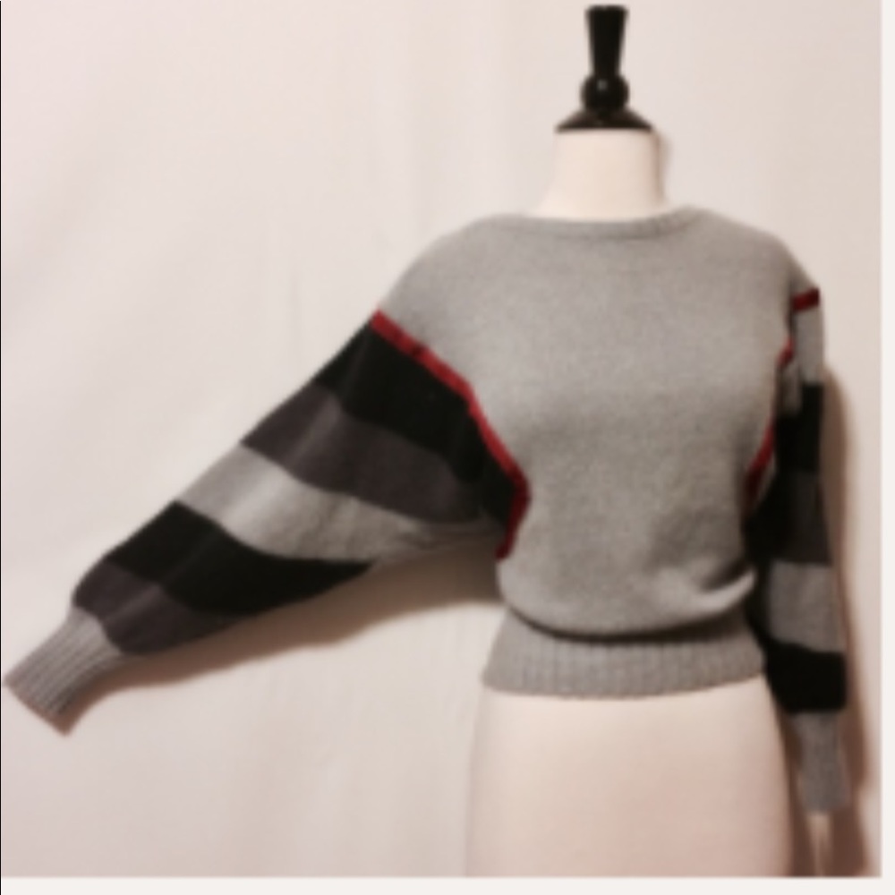 Louis Feraud Gray Cashmere Sweater