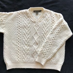 Inis Crafts 100% Wool Chunky Cable Knit Sweater