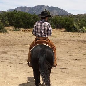 Meet your Posher, Hunter