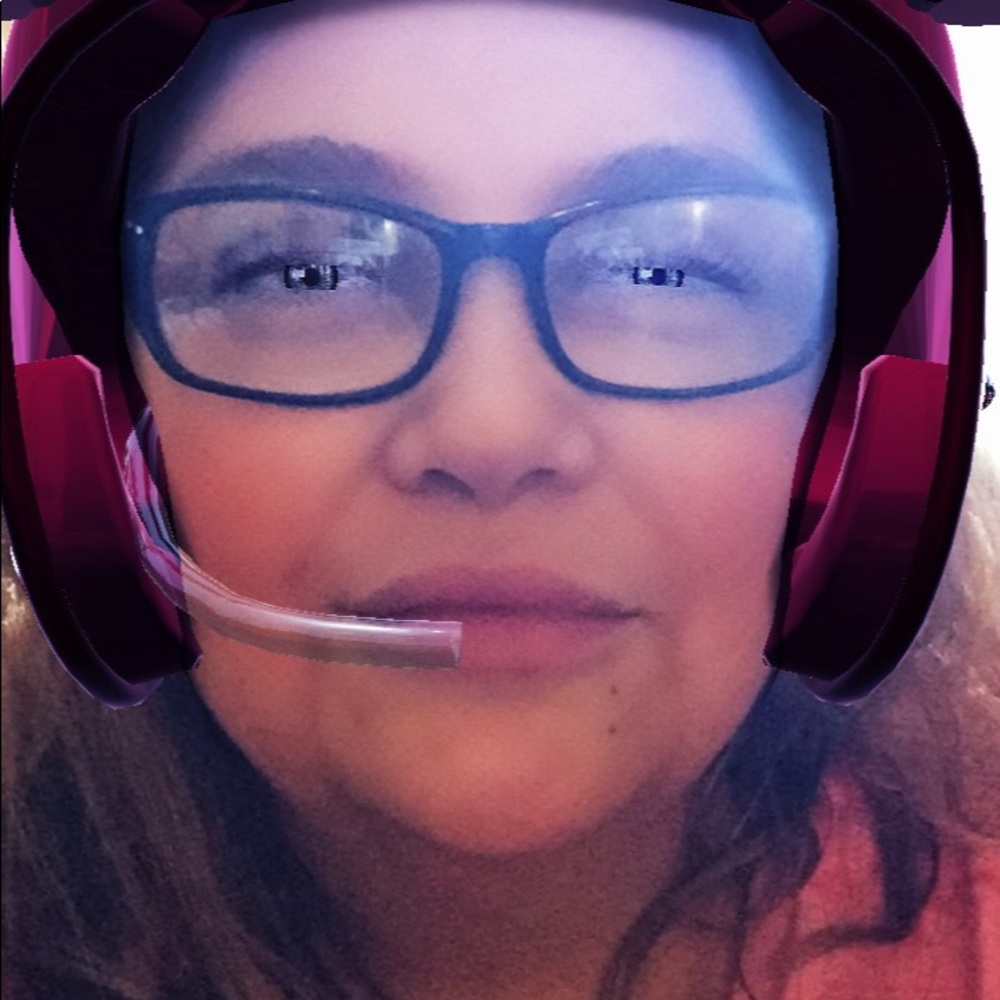 Meet your Posher, Maria