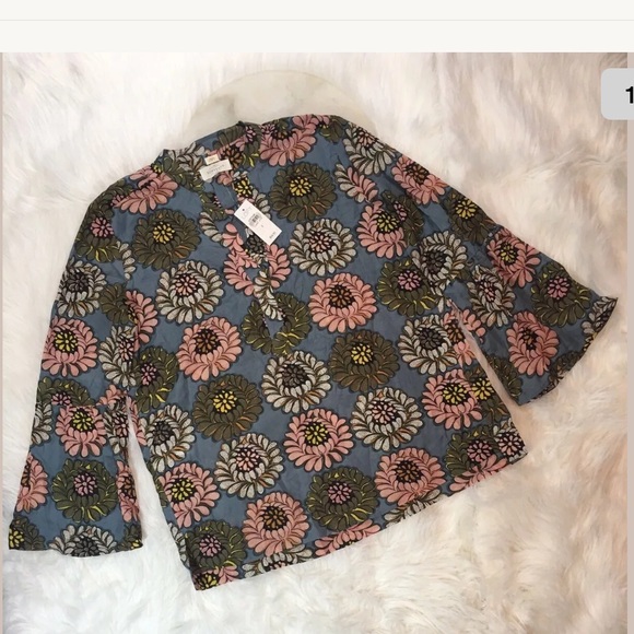 Ann Taylor Loft Women's Blouse Size: Small - Picture 1 of 5