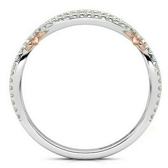 Exquisite Women's Silver/Rose Gold Floral Ring - Picture 3 of 4