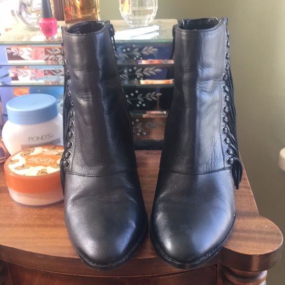 Leather fringe ALDO booties - Picture 2 of 4