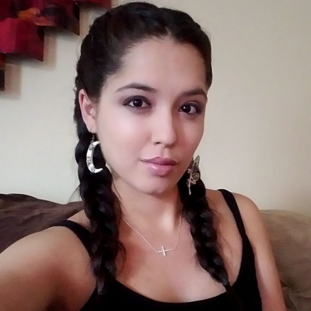 Meet your Posher, Samara