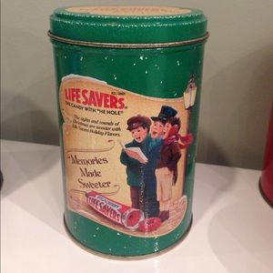 Vintage Christmas Life Savers Tin 1990 Caroling