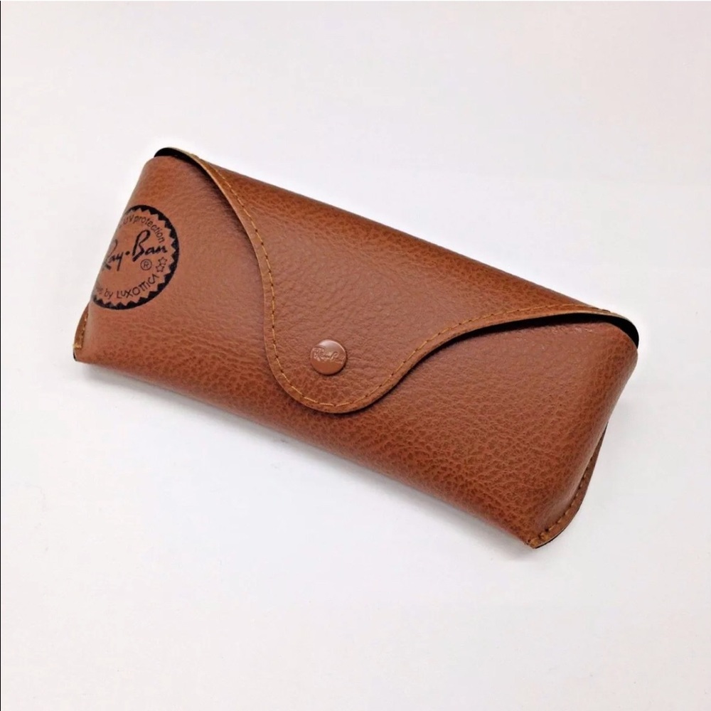 Rayban case. New