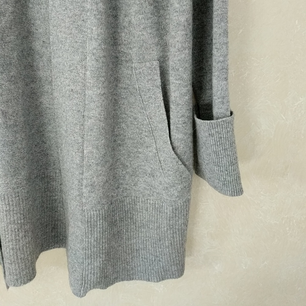 Theory Analiese O Cashmere Cardigan Sweater Grey - Picture 3 of 5