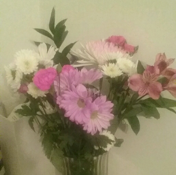 Meet your Posher - Picture 3 of 3