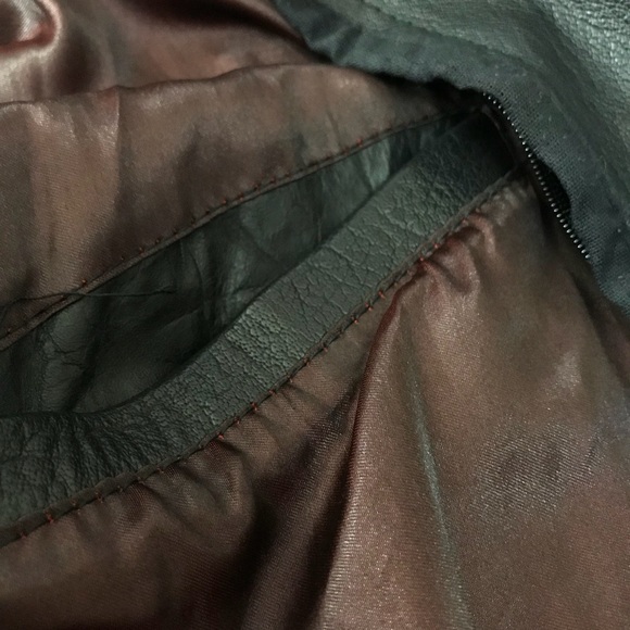 Real leather Motorcycle jacket w /removable liner - Picture 5 of 7