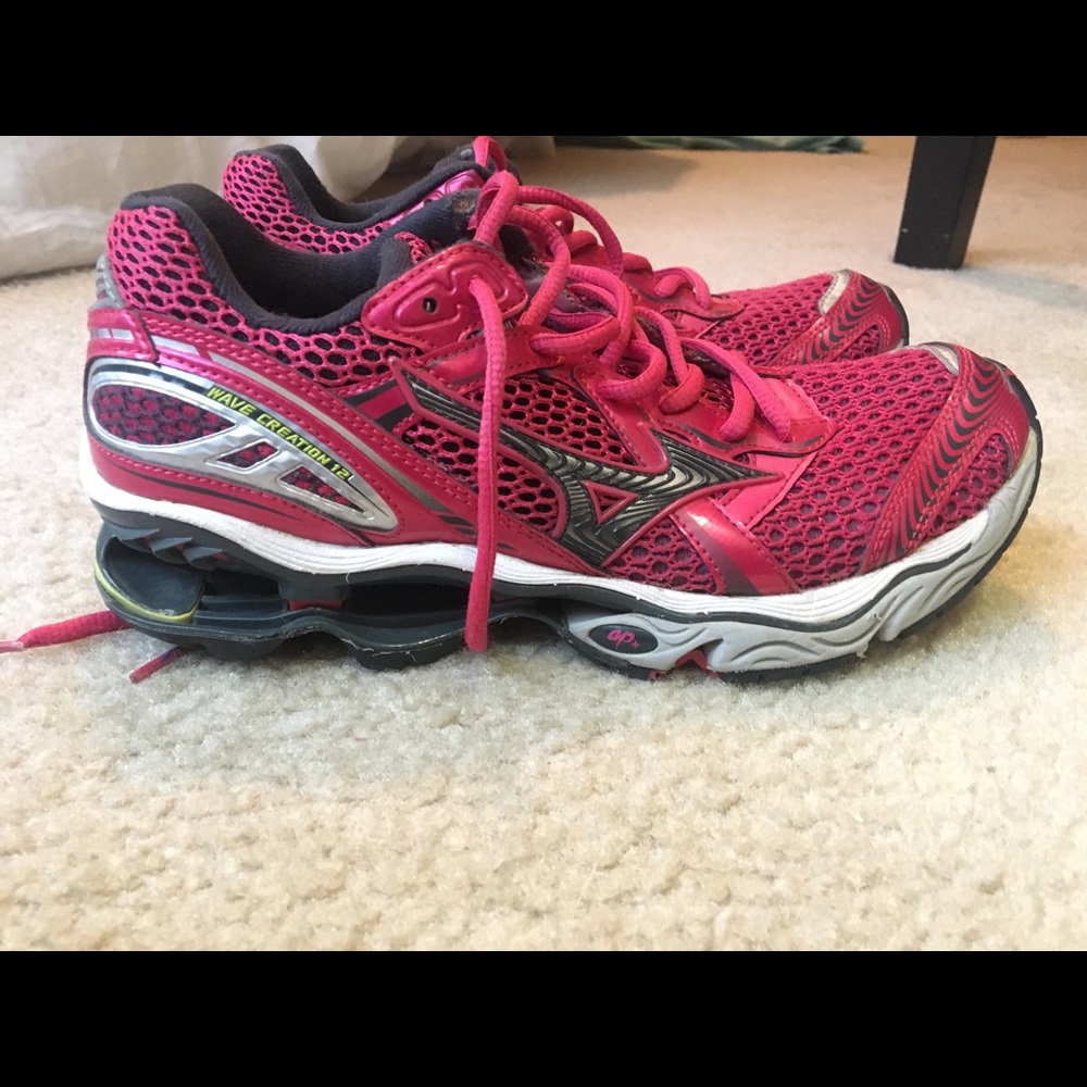 Womens Mizuno shoes