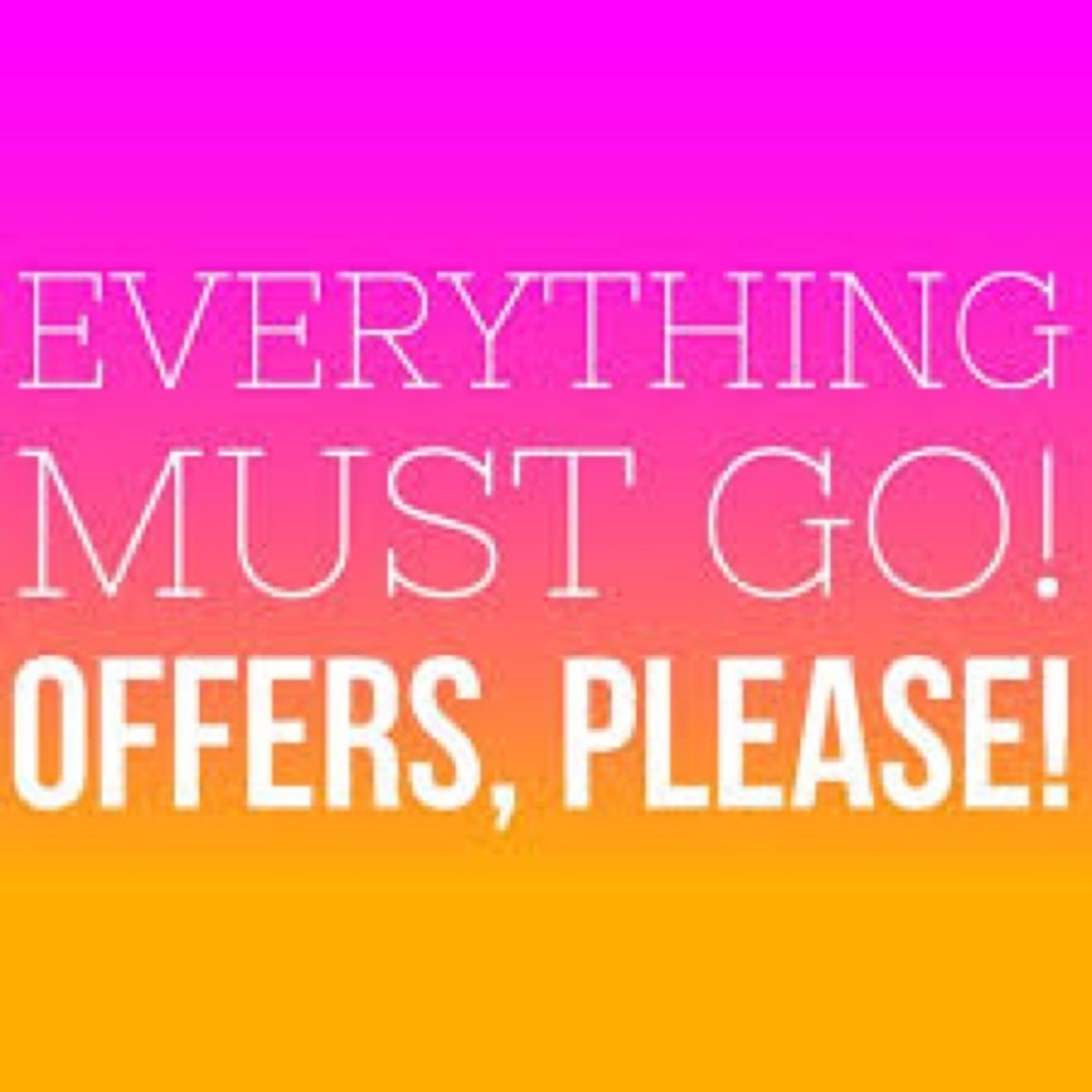 CLOSET SALE