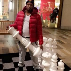 Meet your Posher, Bobby